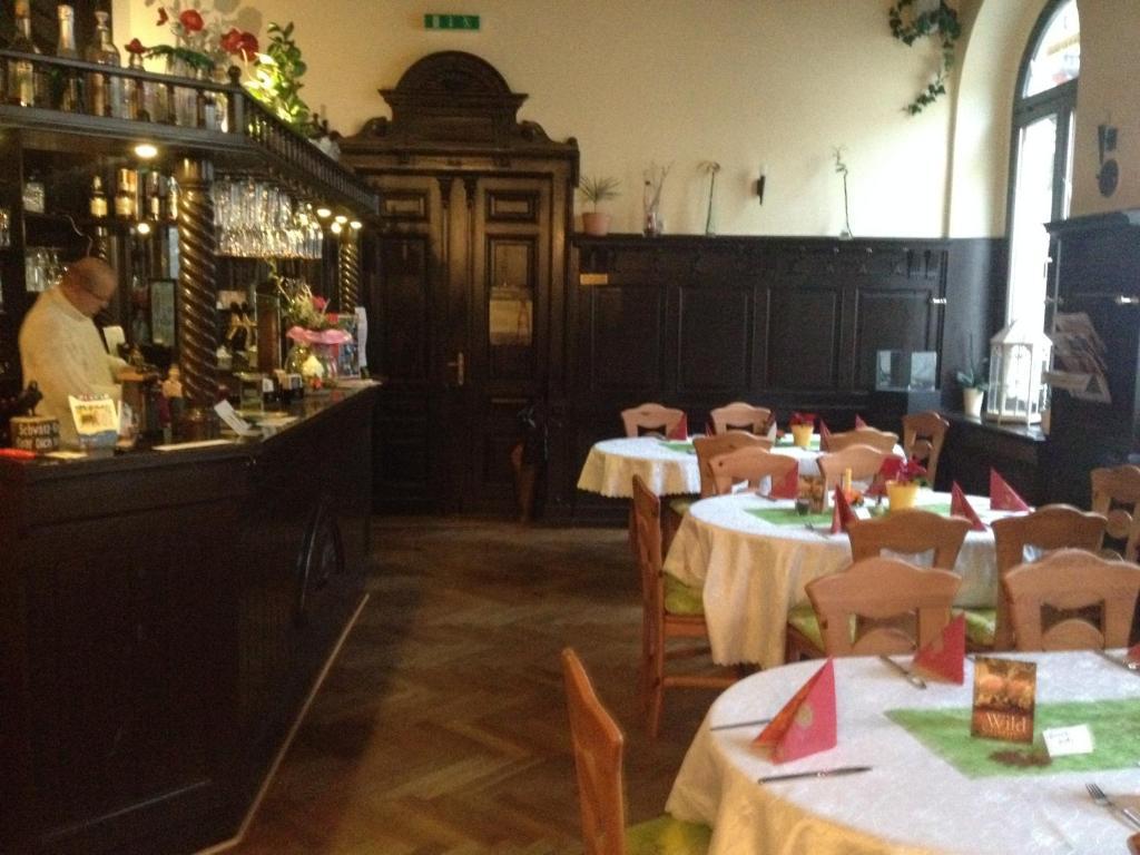 Hotel Mauritius - Im Herzen Von Crimmitschau المظهر الخارجي الصورة